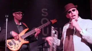 Tom Browne performing 