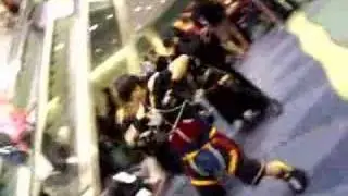Dancing sora at it again-- with background dancers