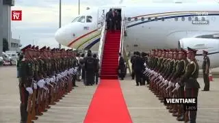 Najib and wife arrive in Laos for Asean summit