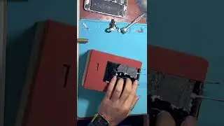 iPhone 7 screen glass broken