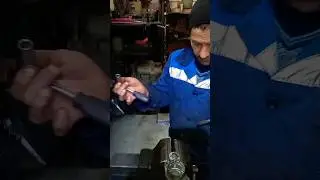 как извлечь втулку стартера #автослесарь #лайфхак #полезныесоветы #автосервис