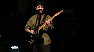 Tegan and Sara - Tegan played alone in Regina + playing solo for therapy reasons + Time Running