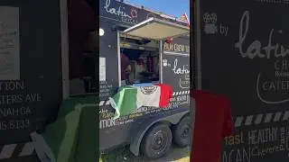 pegando fuerte por donde sea!  así somos    !!" #tacos #savannah  #mexicanfood