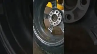 Сборка зимних колес на литом диске