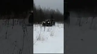 вездеход Хомяк в снегу