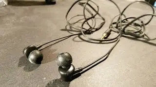 BEST EARBUDS IN THE WORLD?! HEADSET GIVEAWAY!!! (SOUNDPEATS B10 Review)