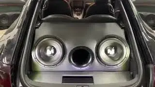 Музон в багажнике