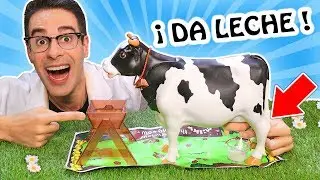 PRUEBO VACA LECHERA DE JUGUETE QUE SE ORDEÑA Y DA LECHE DE 1977 | Juguetes Curiosos con Mike