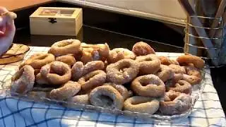 Roscos fritos con rosquillera