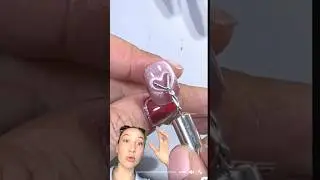 ПРОСТО ПРИЛОЖИЛА СКРЕПКУ К НОГТЮ😱📎 