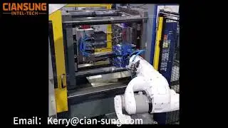 Automatic loading and unloading of shaft parts robot