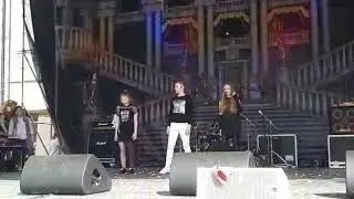 Believer Саша, Артём и Даша