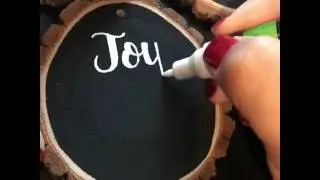 Seni - tulisan pada potongan kayu