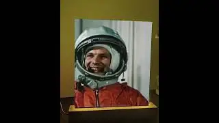 Стеклянный оживающий светильник - Гагарин