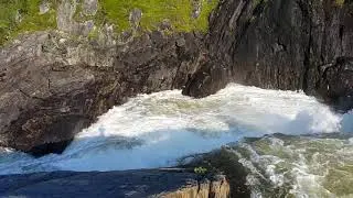 Река Титовка, водопад