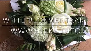 witte bloementaart