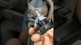 VW Caddy - How to Replace a Low Beam Headlight Bulb