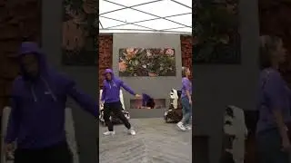 Фокус с переодеванием)