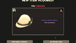TF2 Unboxing an Unusual Hat From a Festive Winter Crate