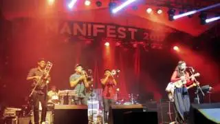 Konser Digital Project | Aurette and The Polska Seeking Carnival - Rinai Hujan