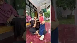 BOCIL NGAMUK SAMA AYANG