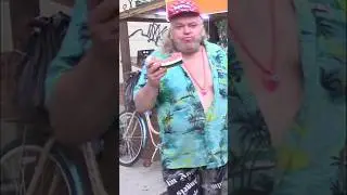 Гопнику не понравилось как Санбой ест арбуз 