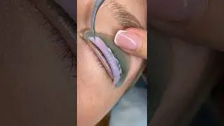 Кто тоже не видит никакого смысла в Ламинировании ресниц? 😁 Честный ответ