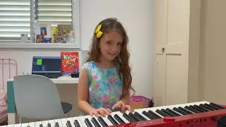 🎹 The Fairy Court 🎶 Performed by Gili 🌟