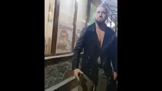 Динко вкарва Стоян Колев в багажника