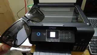 What Happens if You Photocopy a Polarized Sunglasses | Photocopy Experiment