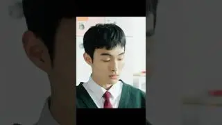 Гангстер угощает школьниц 😱 