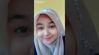 Tiktok, Wanita jilbab wajah yang cantik imuet manis