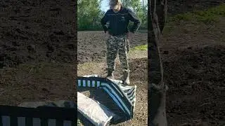 скрадок на яму почти готов, осталось сделать створки.