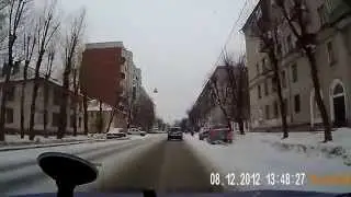 Ауди имеет приоритет перед пешеходами, а вы не знали?