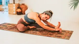 Do This When You’re Tired of Sitting | Work From Home Yoga for the Hips and Hamstrings