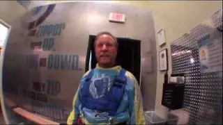 2 Sky Jumpers Jump Off The Stratosphere At Pubcon 2011