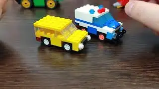 Как сделать полицейский УАЗ с запасным колесом из Lego