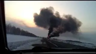 Пожар на трассе новичиха.