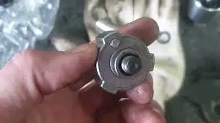 Repair of the rear brake caliper of a Toyota Auris 7 year old