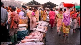 Bhaucha Dhakka Fish Market (Ferry Wharf) #BhauchaDhakka