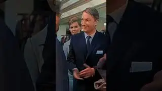 заберите эту устаревшая модель я думаю все видели этот фильм 🔥 👍 🍿 📽️ 🍿 