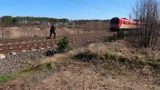 Lusia i pociąg, szczęśliwe ocalenie. railway accident.
