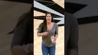 Kelsey Plum just LAUNCHED IT 😱