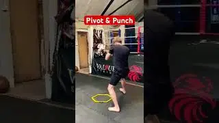 Pivot and Punch  #boxing #kickboxing #mma #boxingdrills