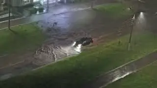 Ливнёвки на улице Эльменя не справляются