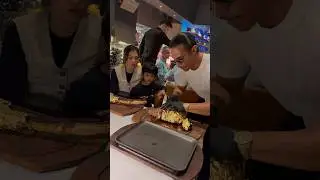 #Saltbae meets SaltBebot! Yung minsan ka nalang manlibre sa pamilya napasubo ka pa.😭😩😂
