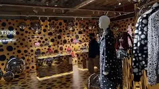 Louis Vuitton e Yayoi Kusama al Garage Traversi, Milano 2023