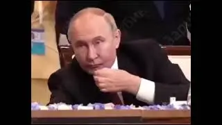 Президент кушает