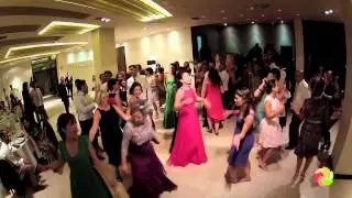 Increíble flashmob sorpresa de los invitados a la boda