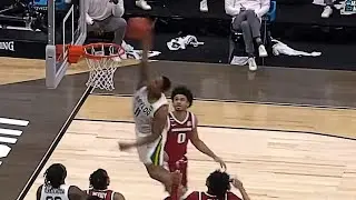 Mark Vital CRAZY Putback Dunk In Elite 8 Game | March Madness 2021 - Baylor Vs Arkansas